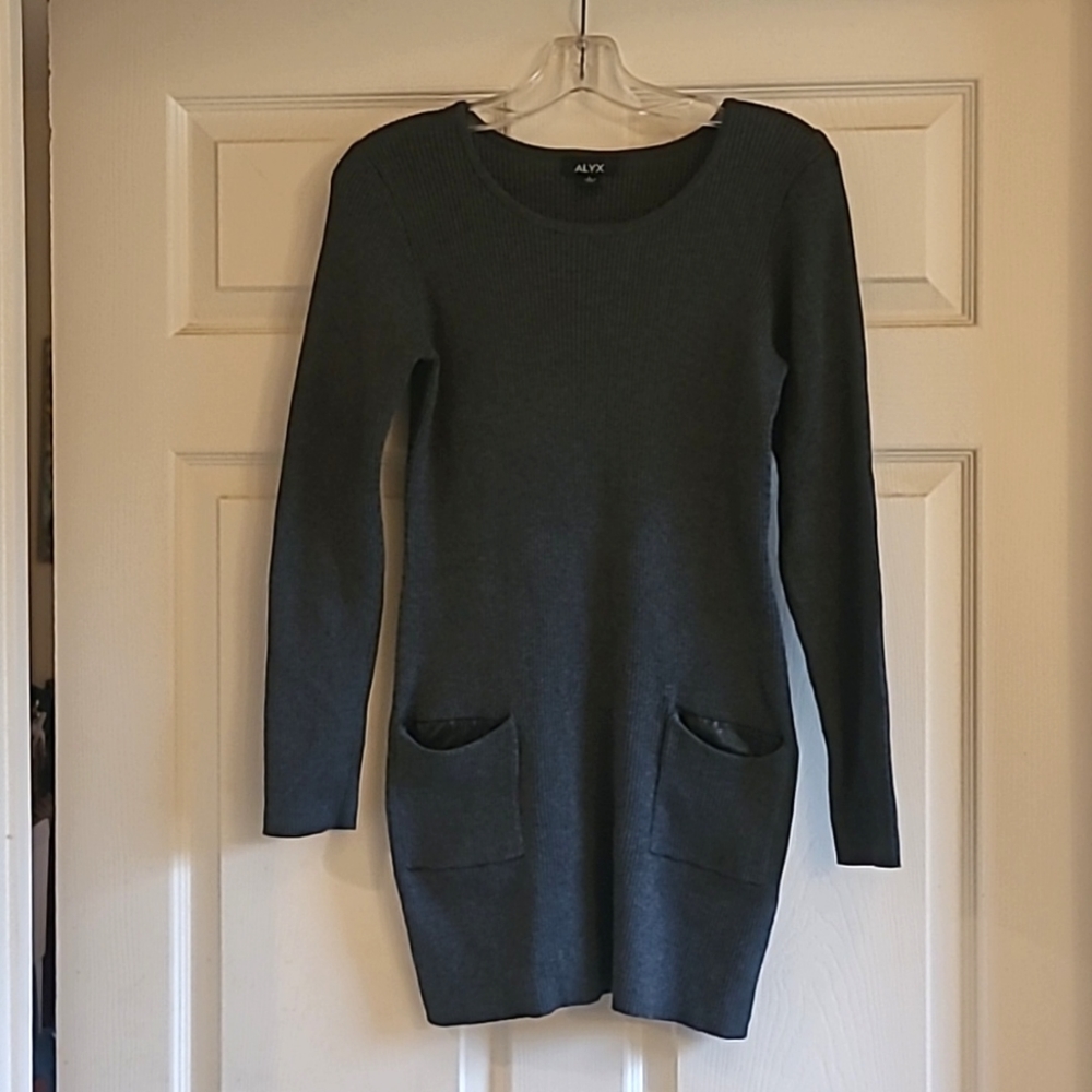 Long sleeve tunic